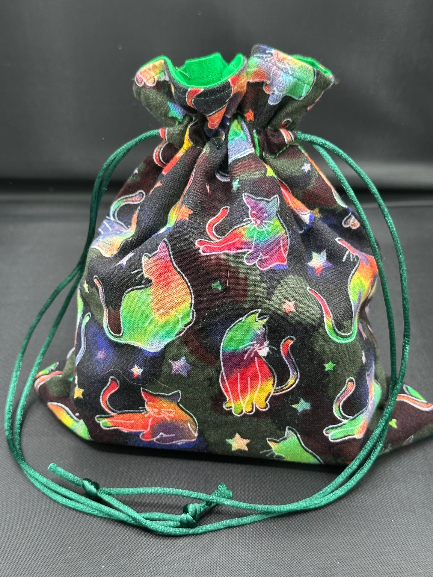 cats - multi color draw string