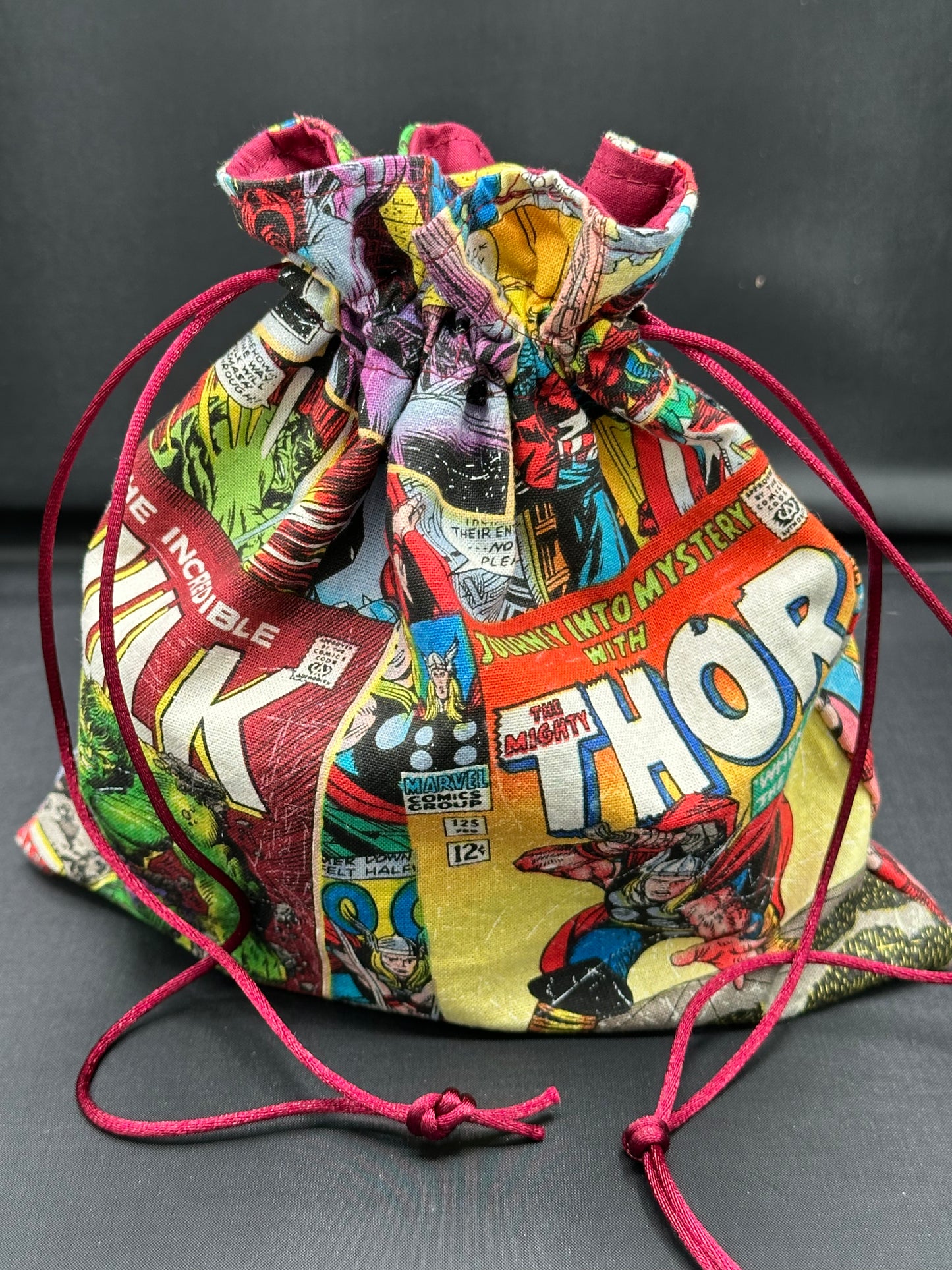 Super heroes comics draw string bag