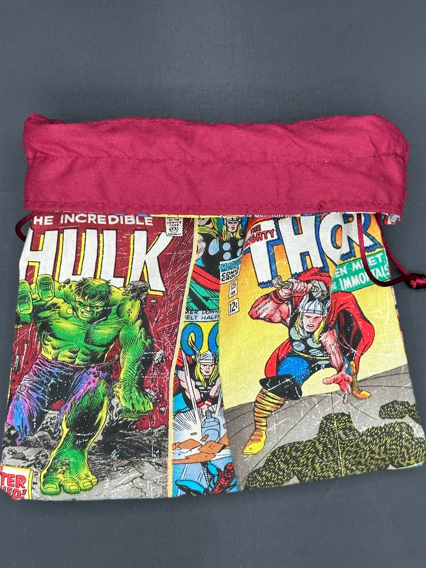 Super heroes comics draw string bag
