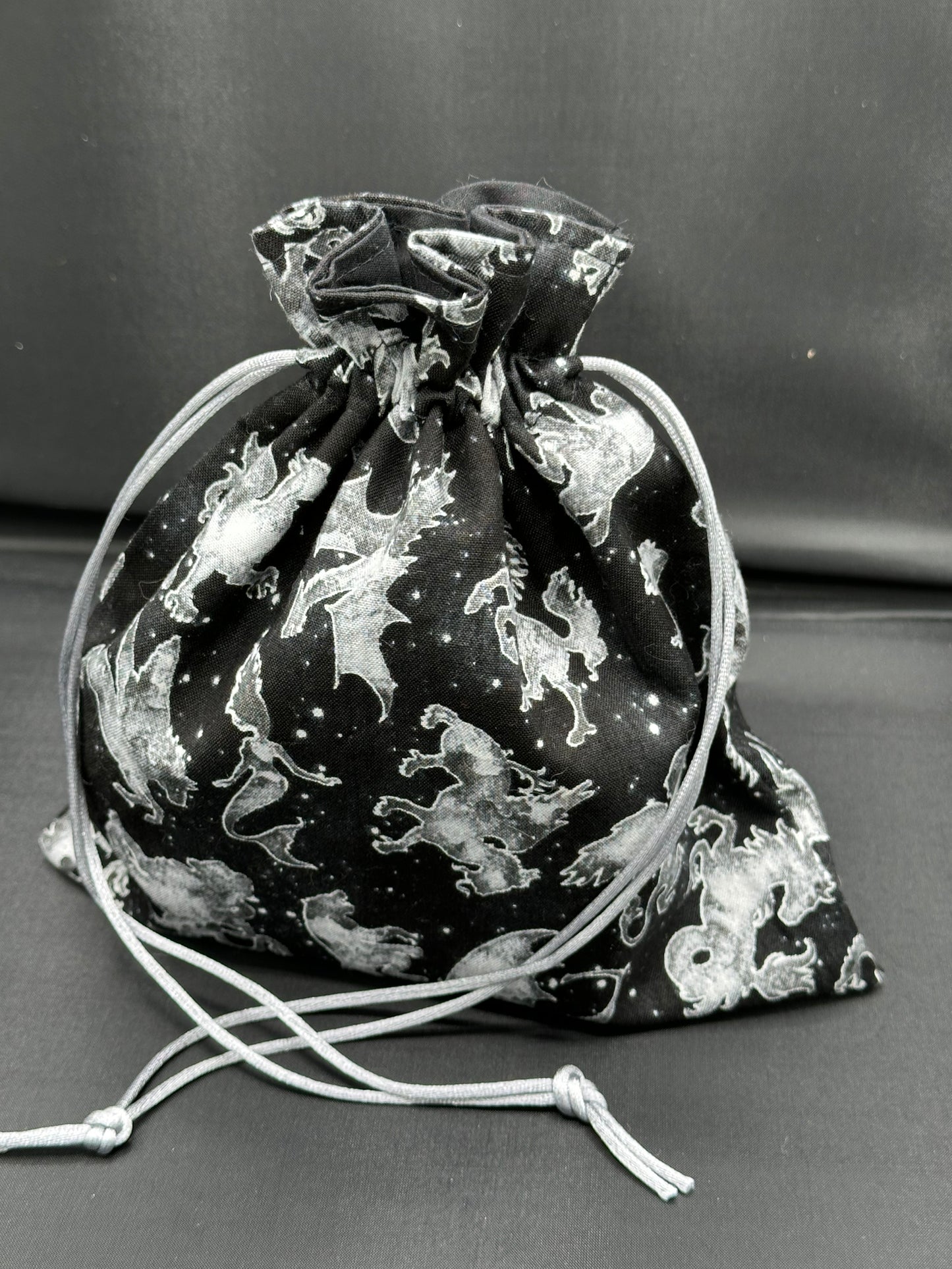 Star configurations - fantasy - black