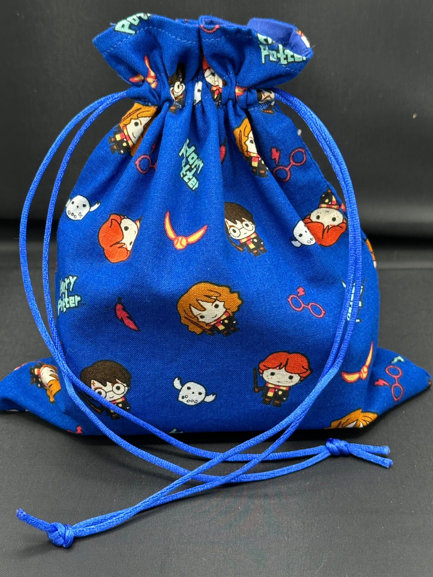 harry potter -character figures blue draw string
