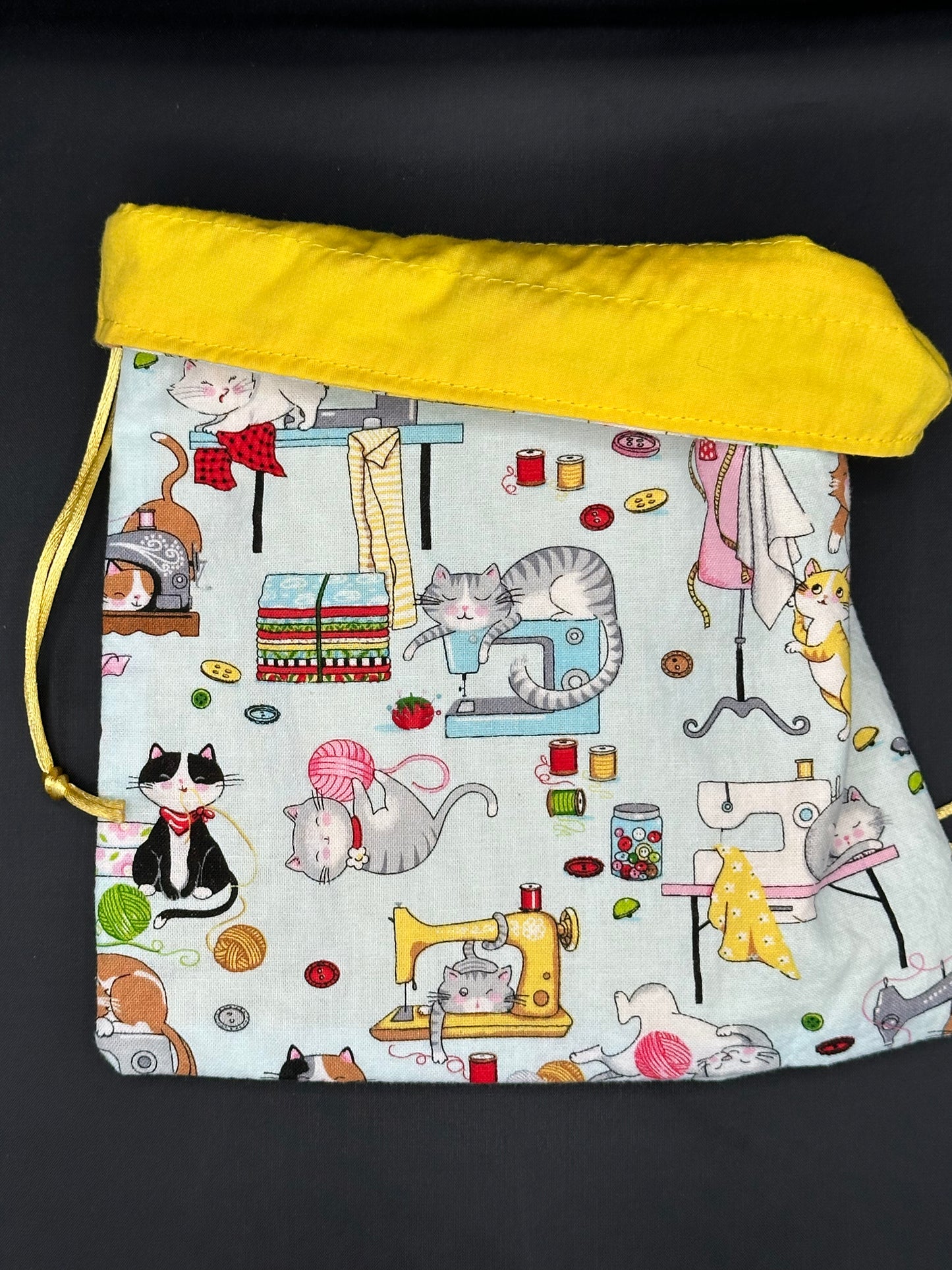cats & sewing machines draw string bag