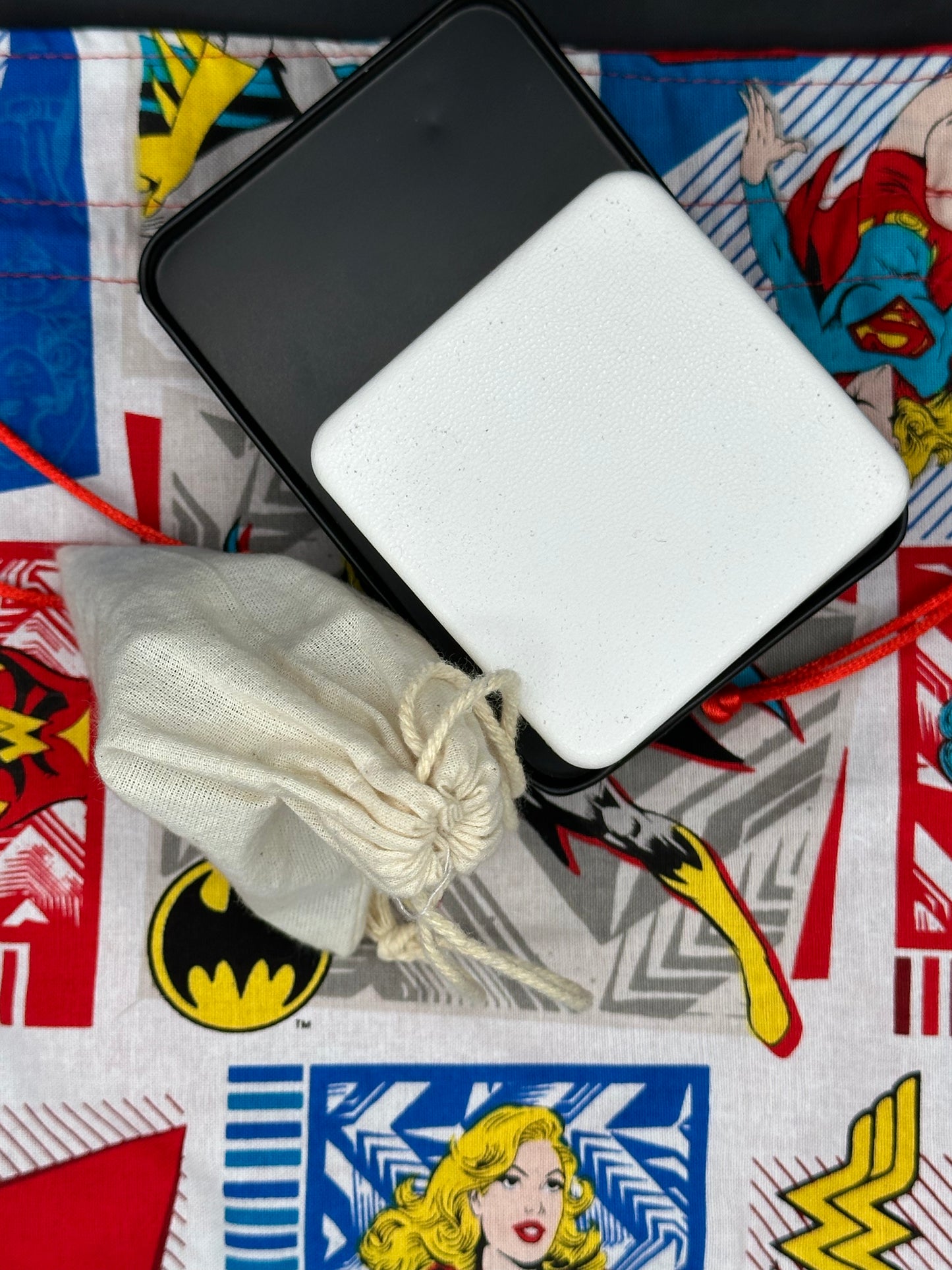 female super heros draw string bag