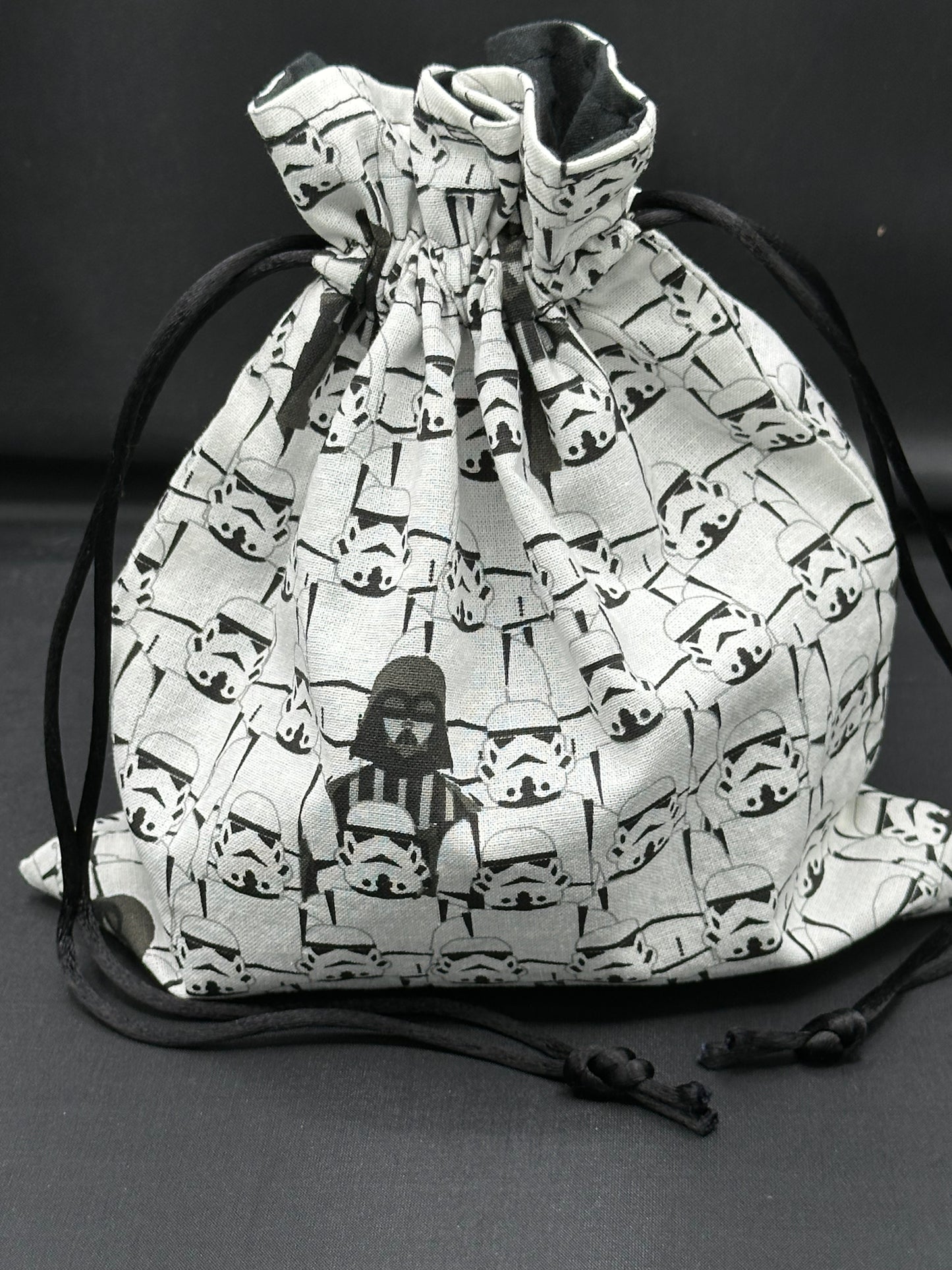 Darth Vader and storm troopers draw string bag