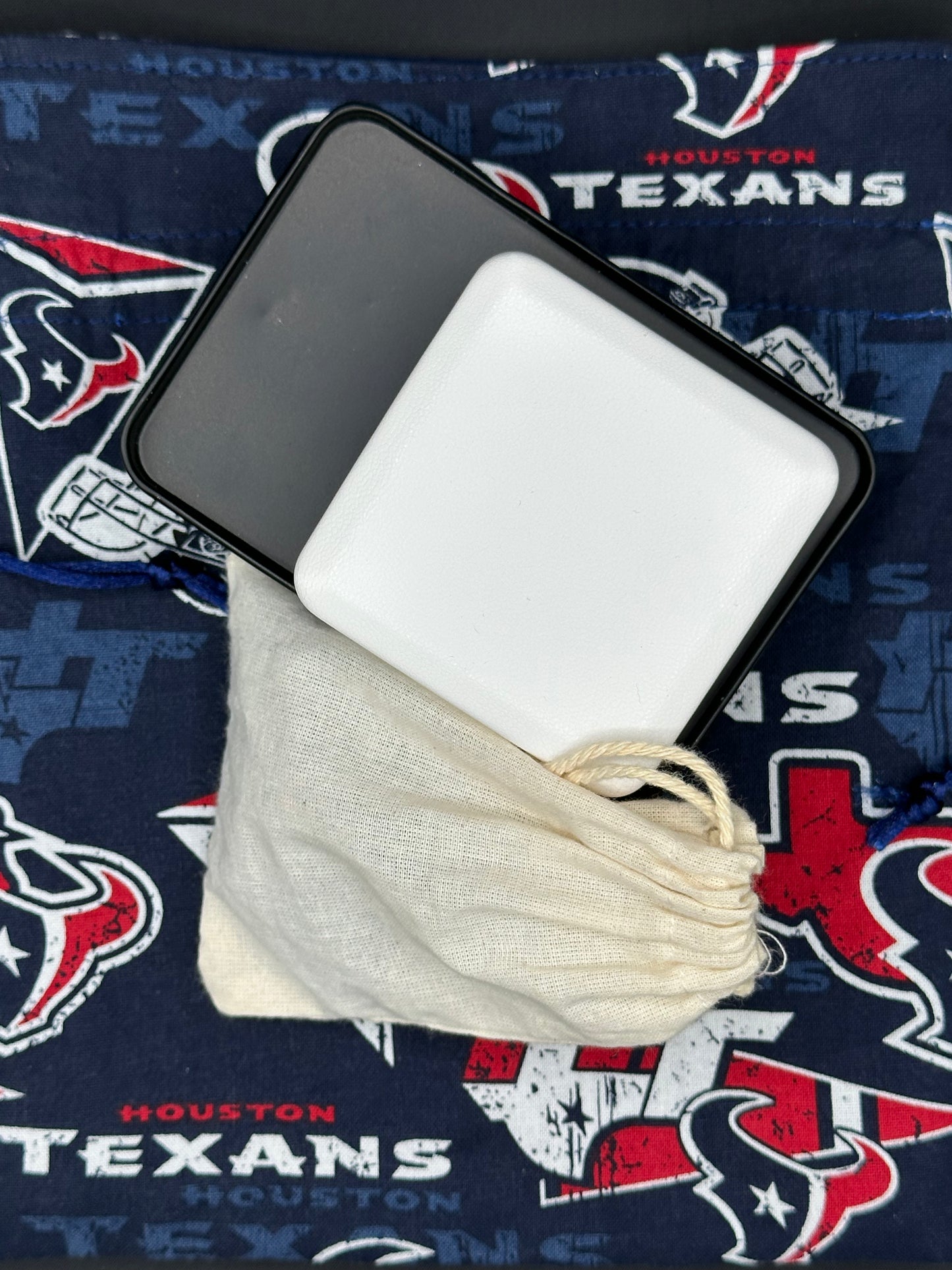 Texans draw string