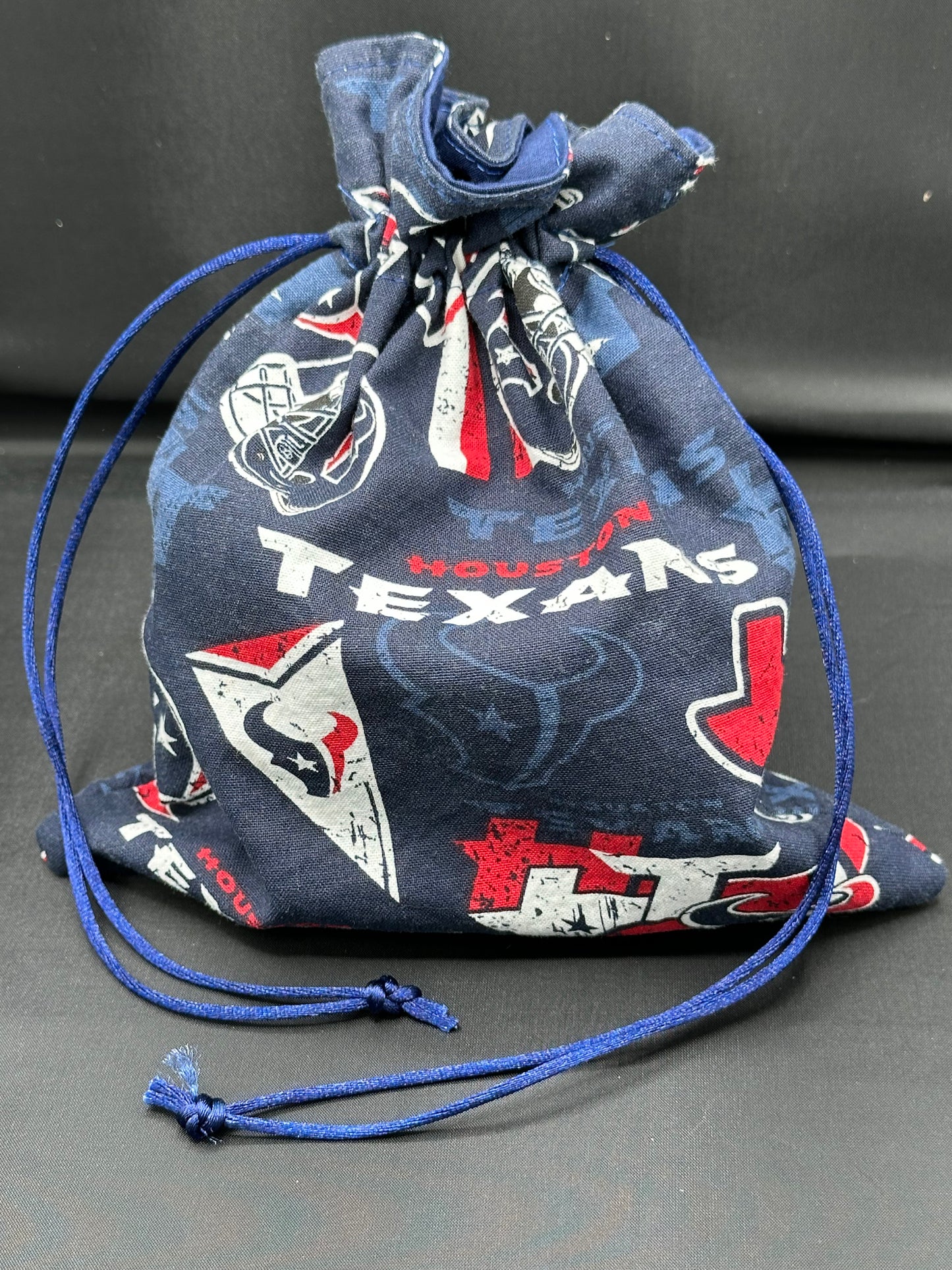 Texans draw string