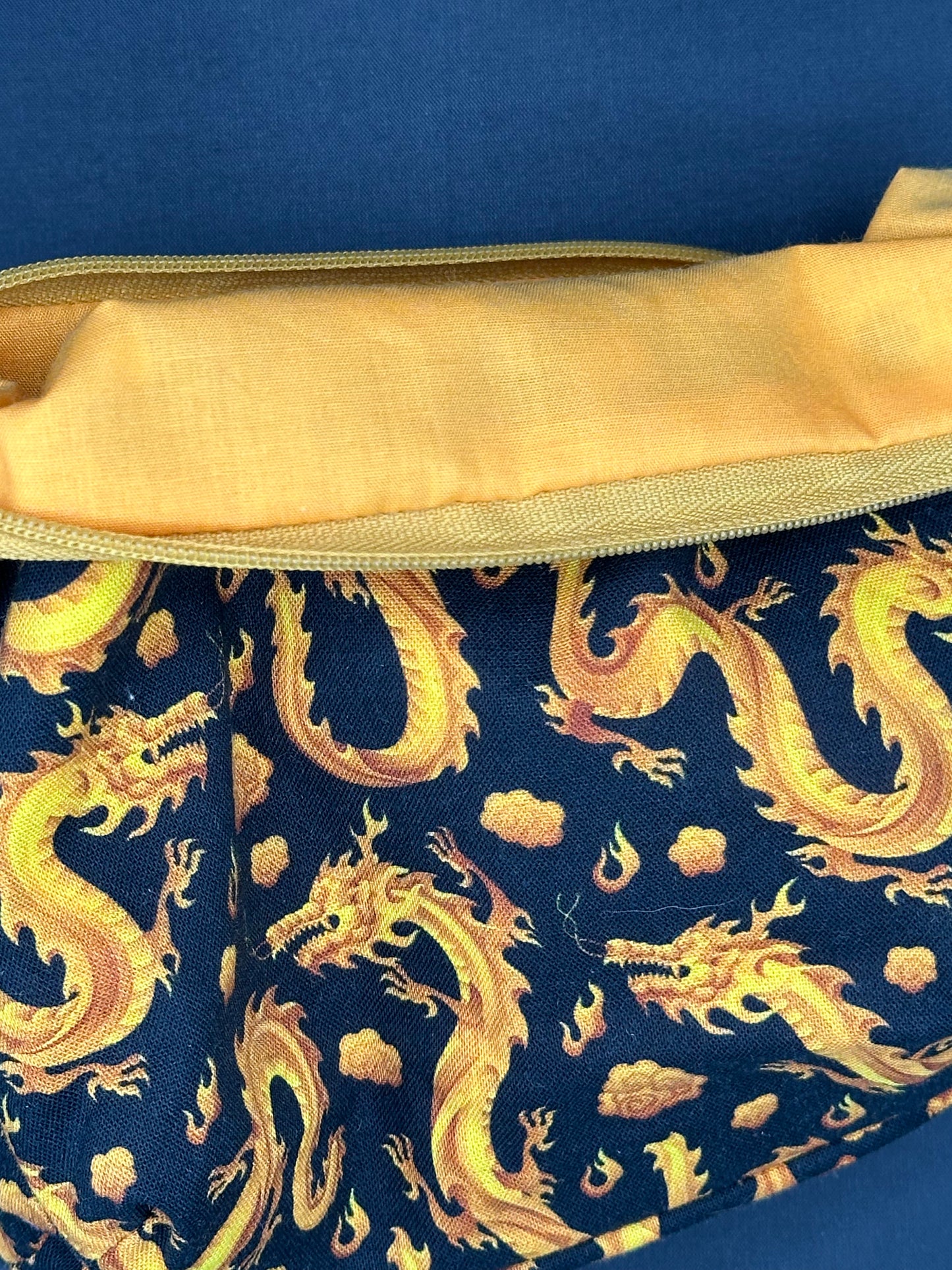 gold chinese dragons
