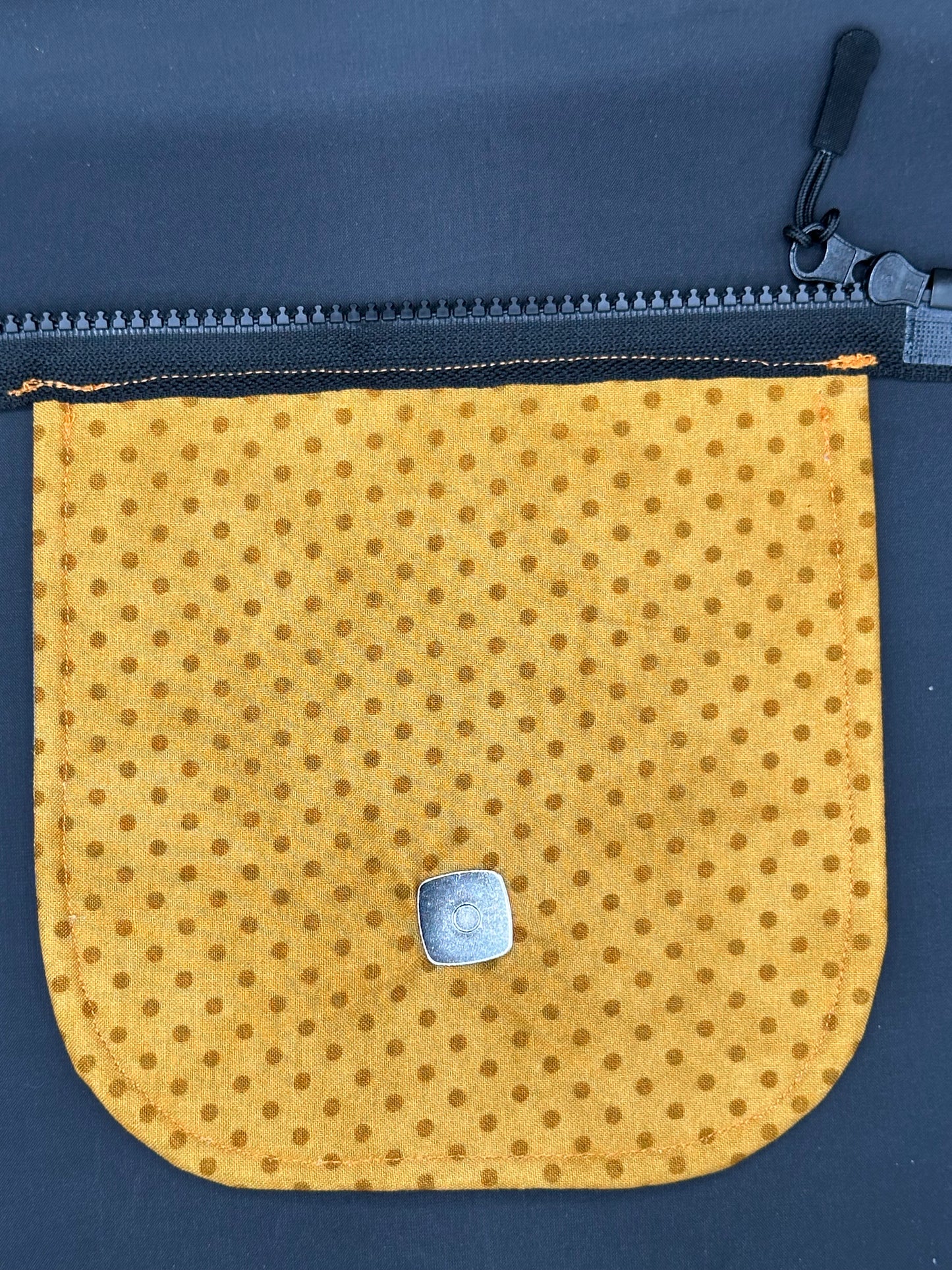 Happy Dog head and Hearts 7" purse flap