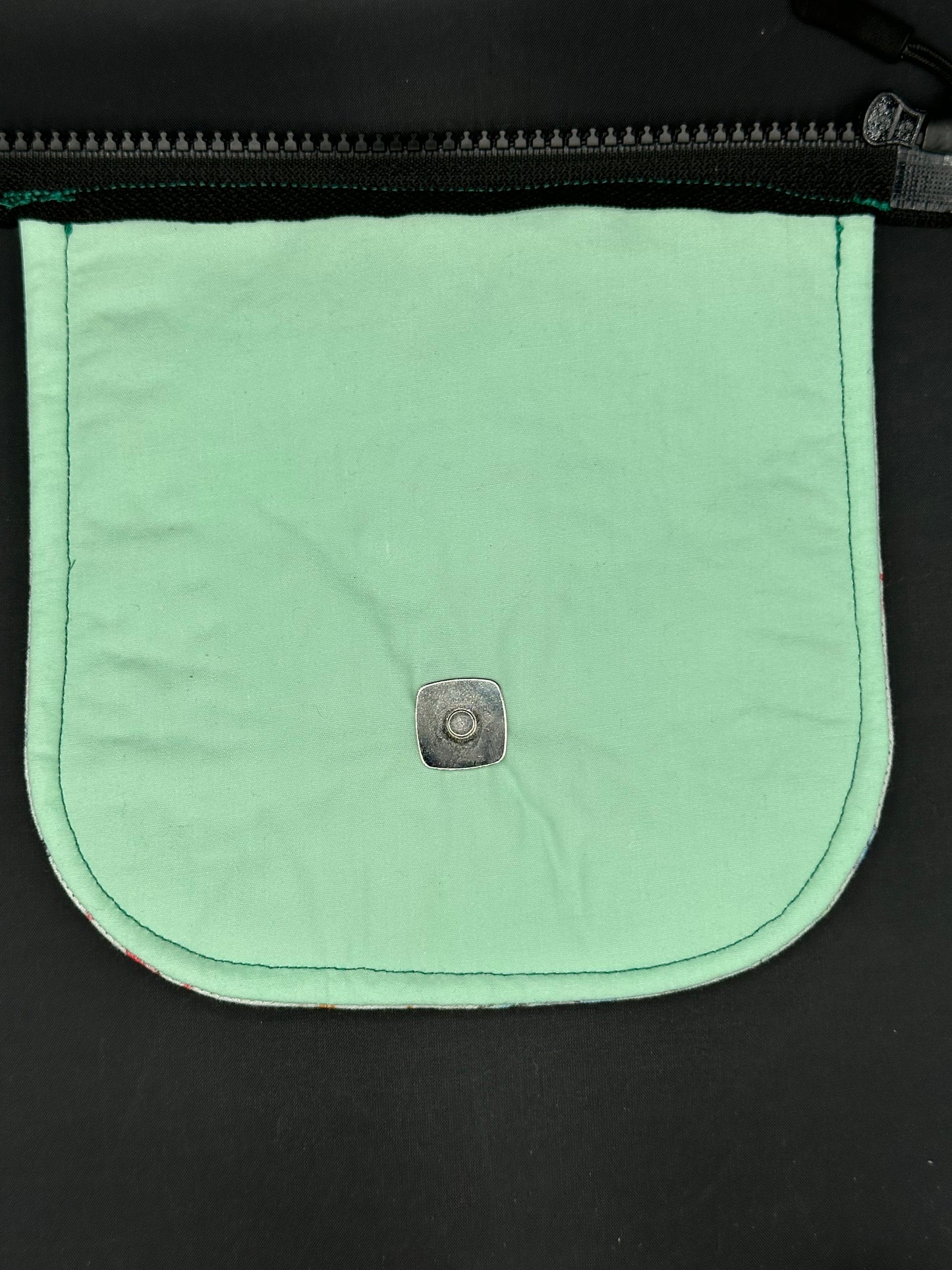 dragons - multiple colored on white background 7" purse flap