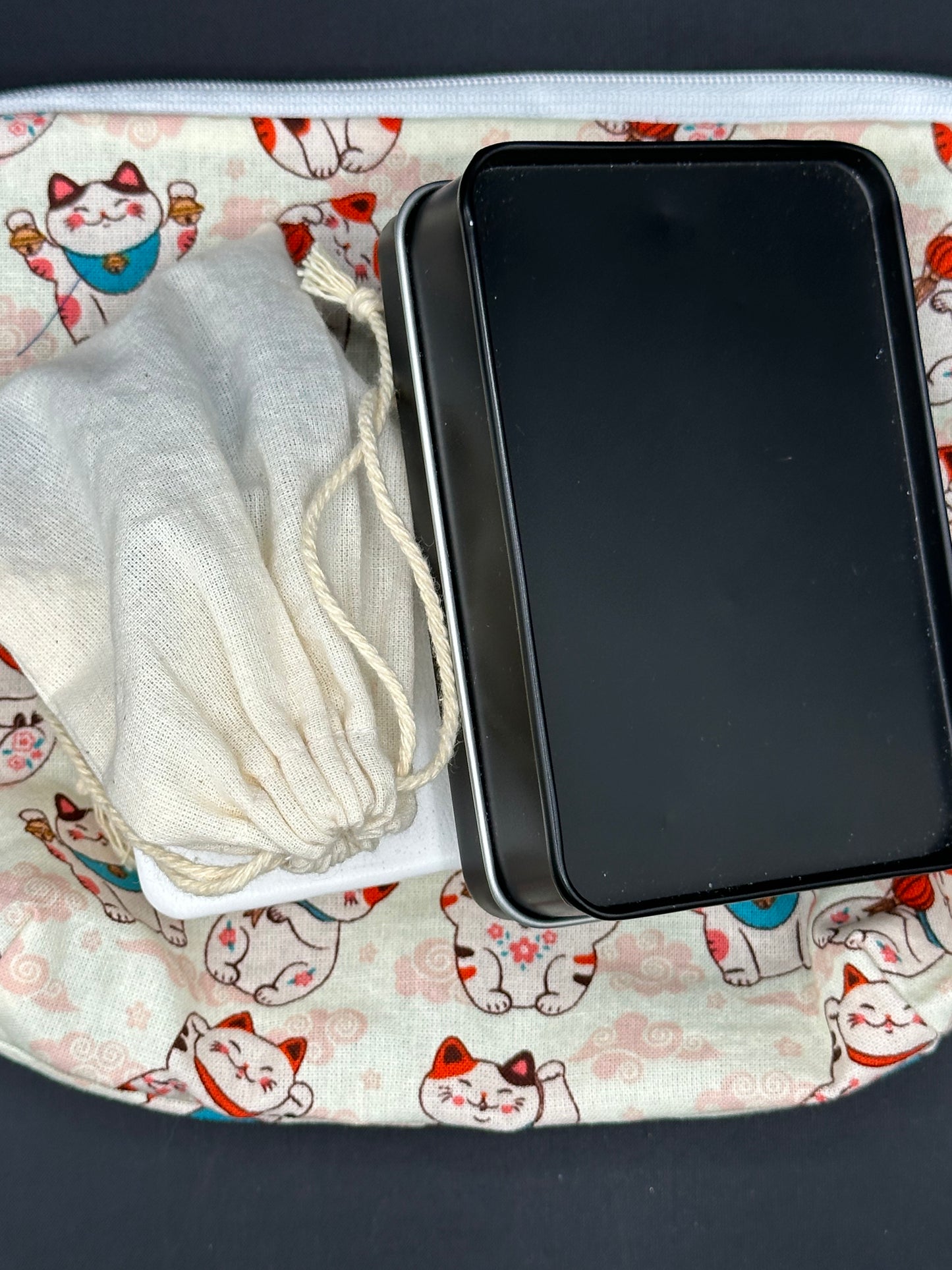 Lucky Cat zipper pouch