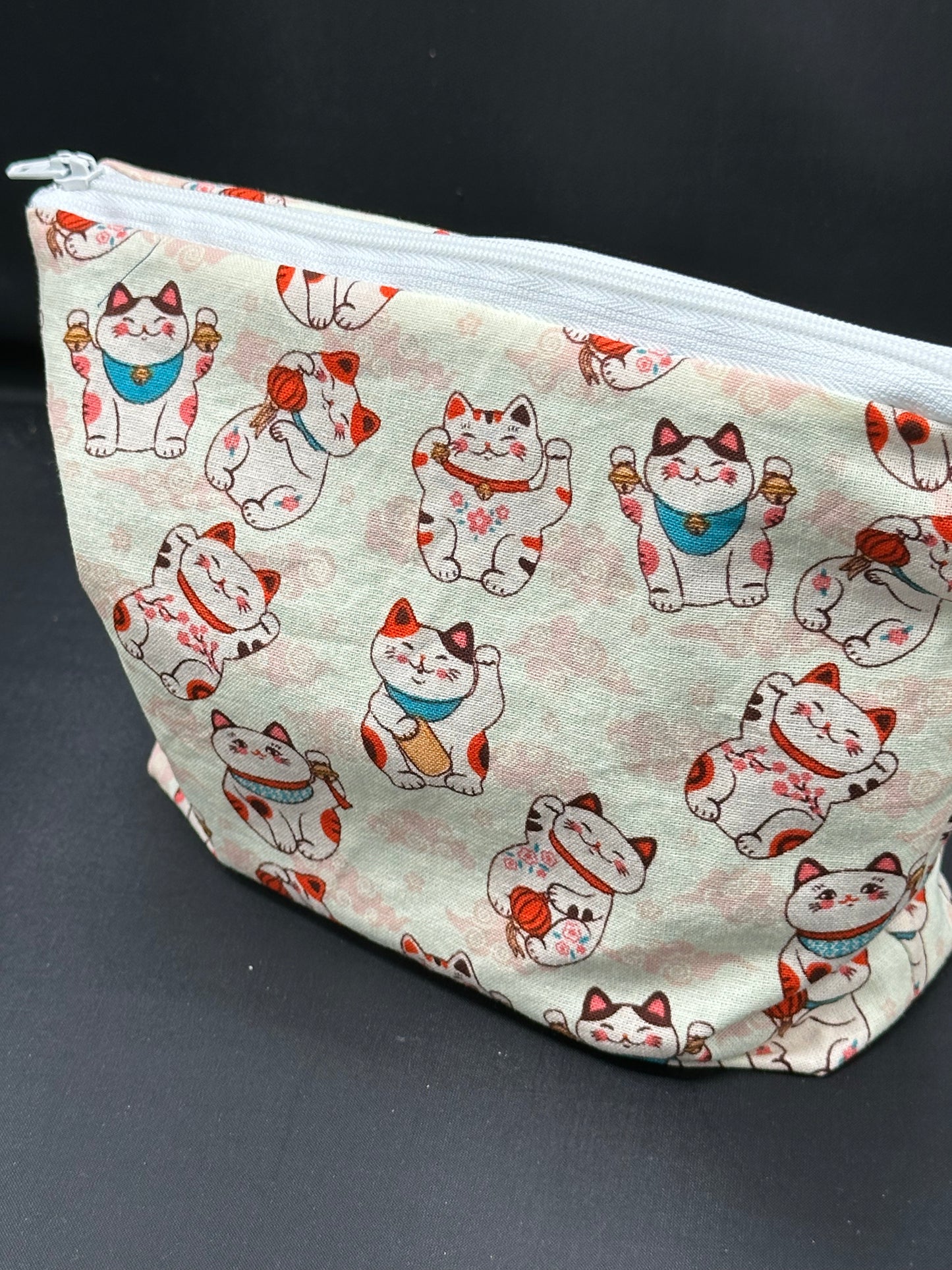 Lucky Cat zipper pouch