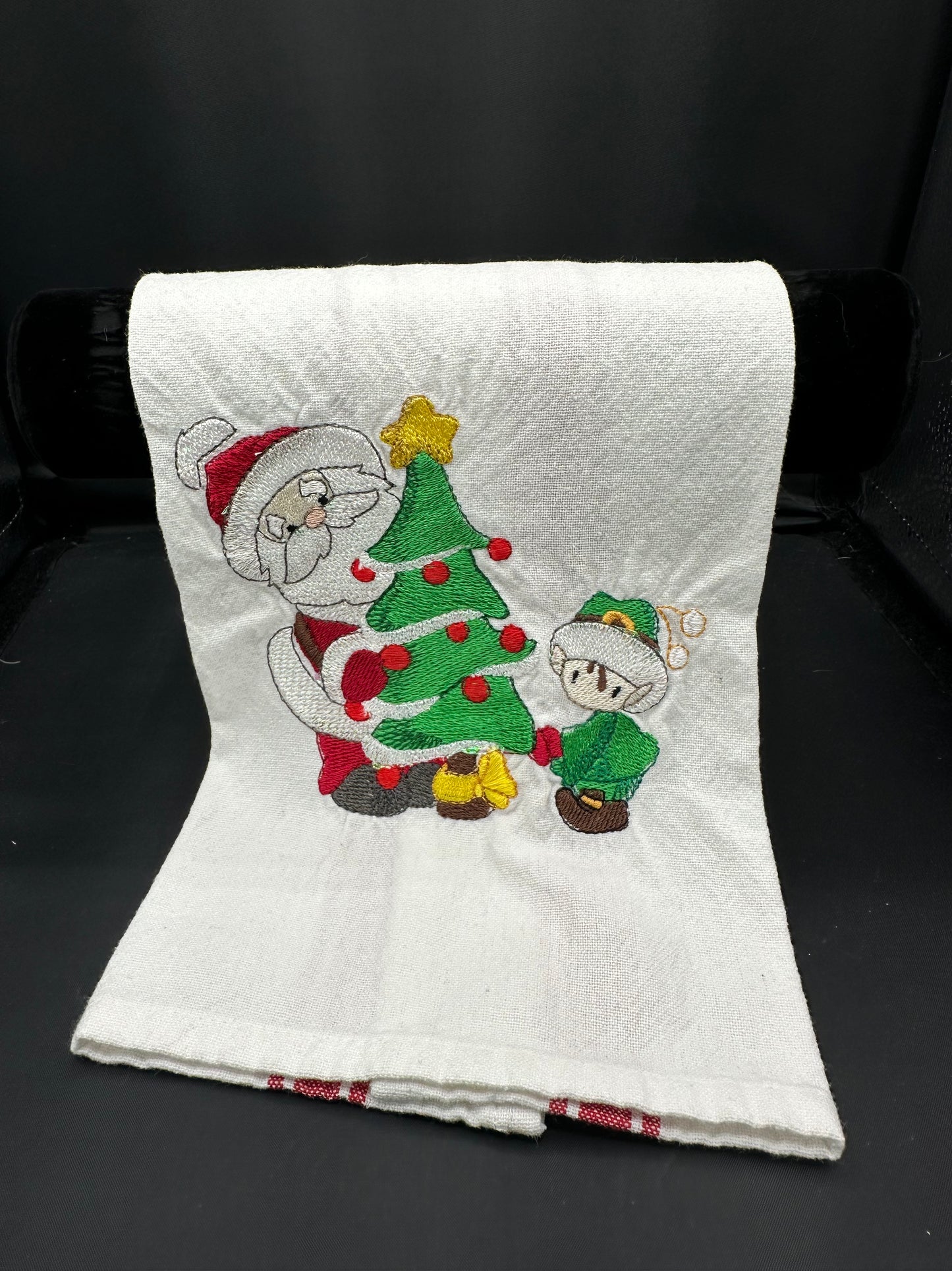 Santa & tree - mylar - towel
