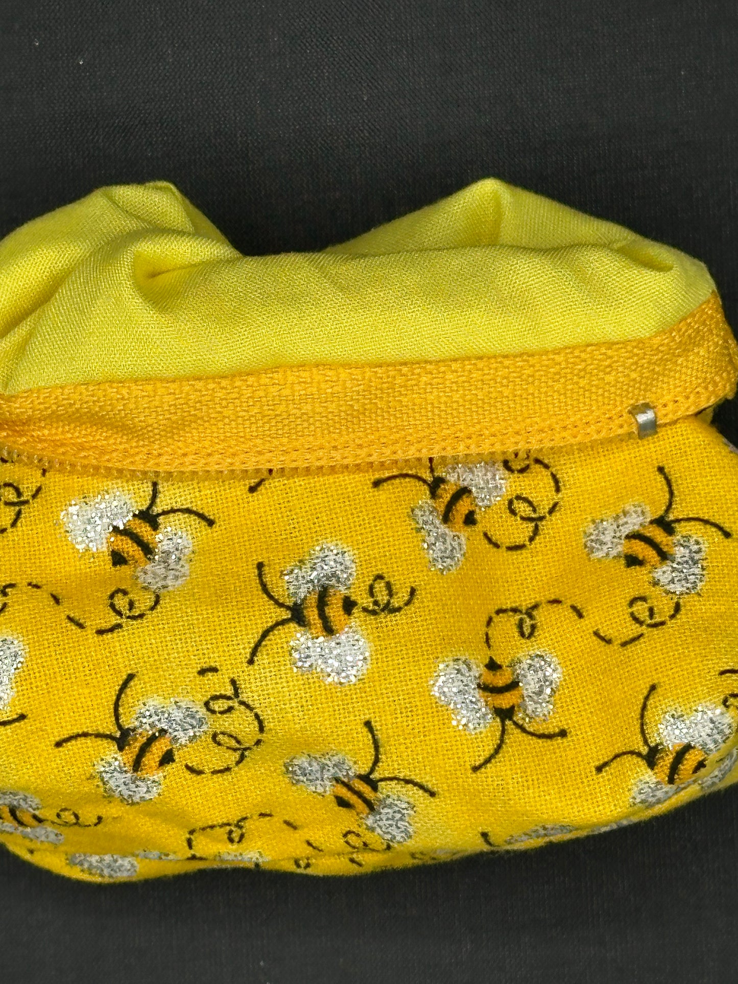 Bumble bee coin bag