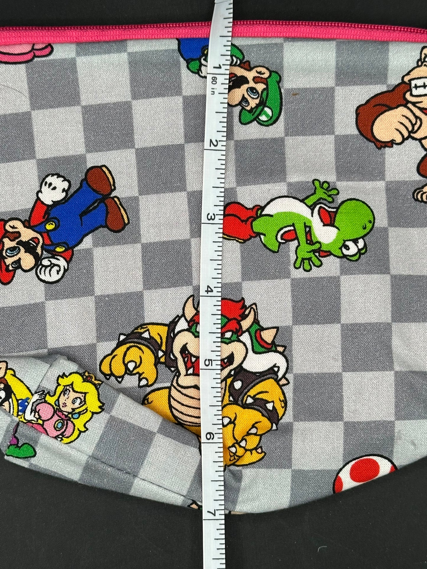 mario - grey square
