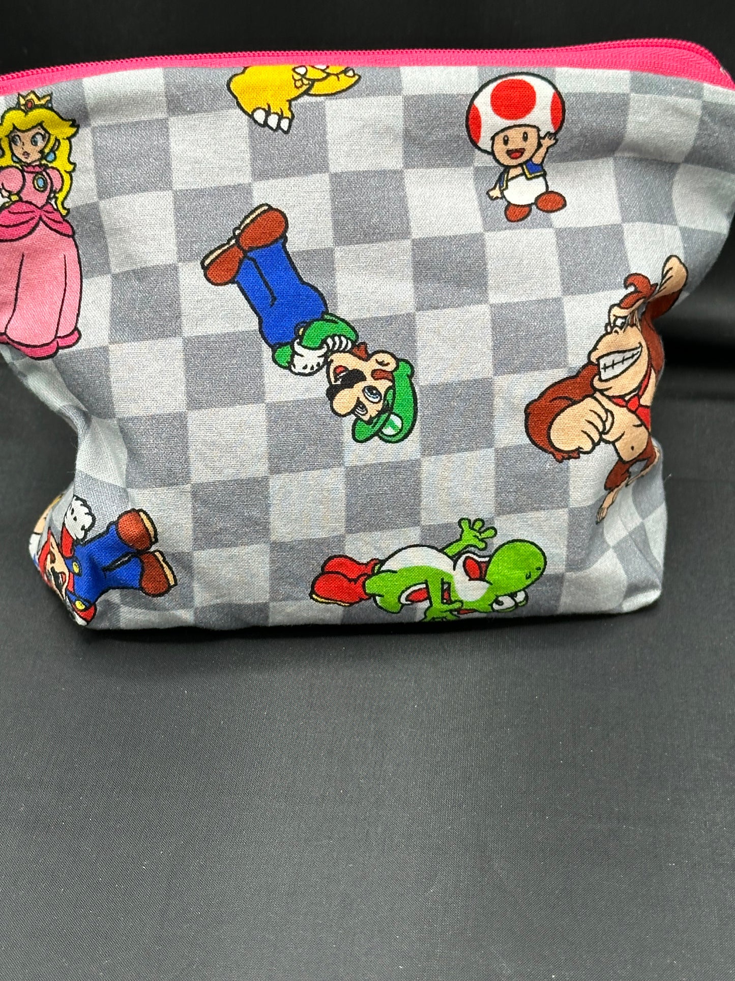 mario - grey square