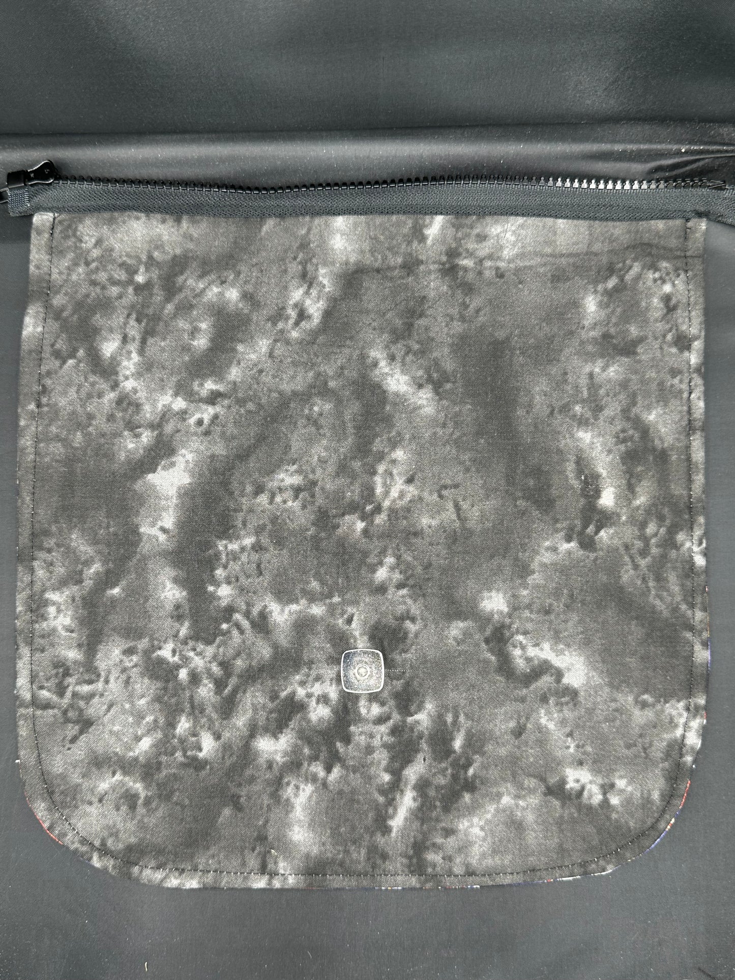 Dragons - lightening 12" purse flap