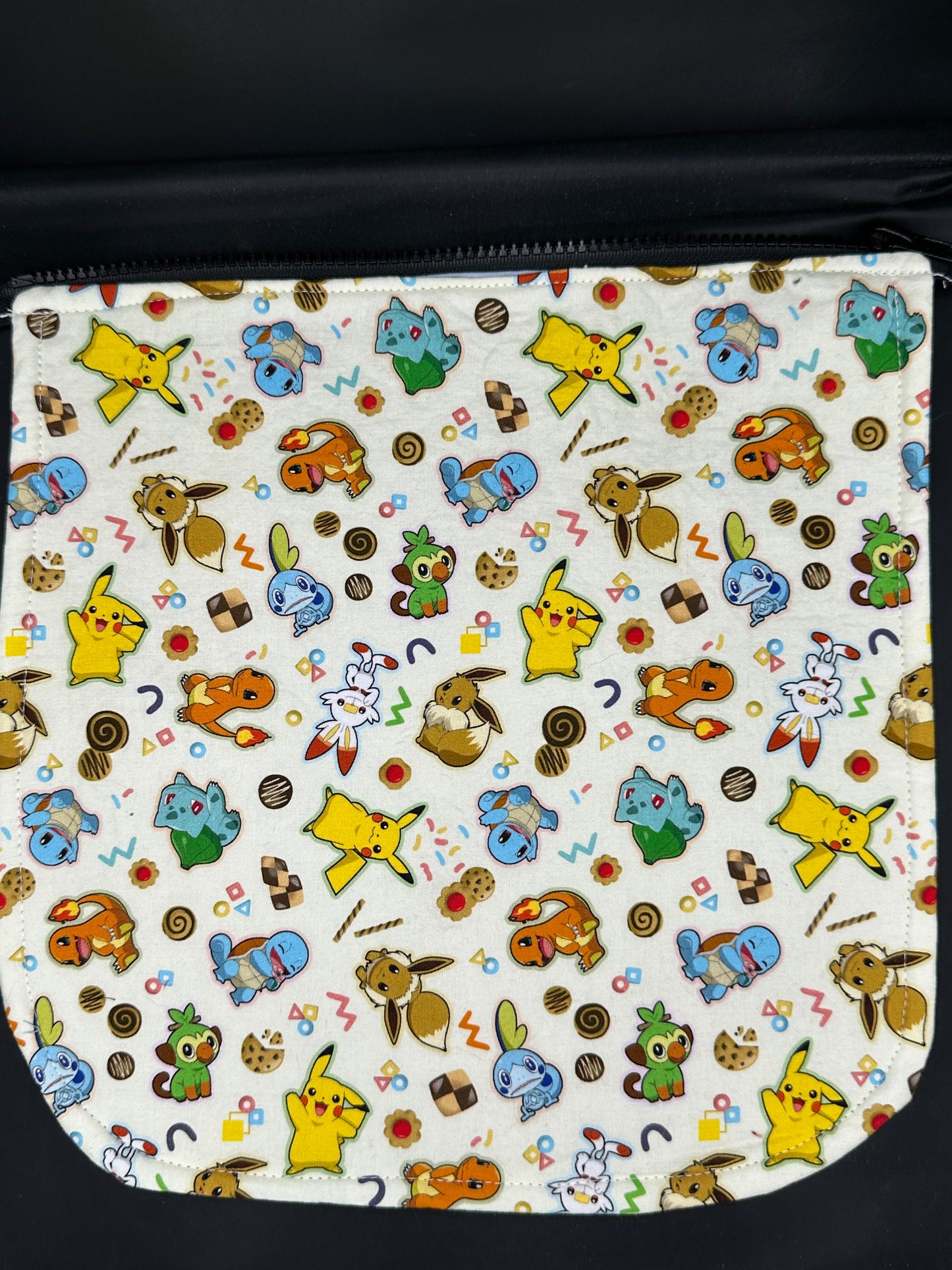 pokemon - cream 12" purse flap