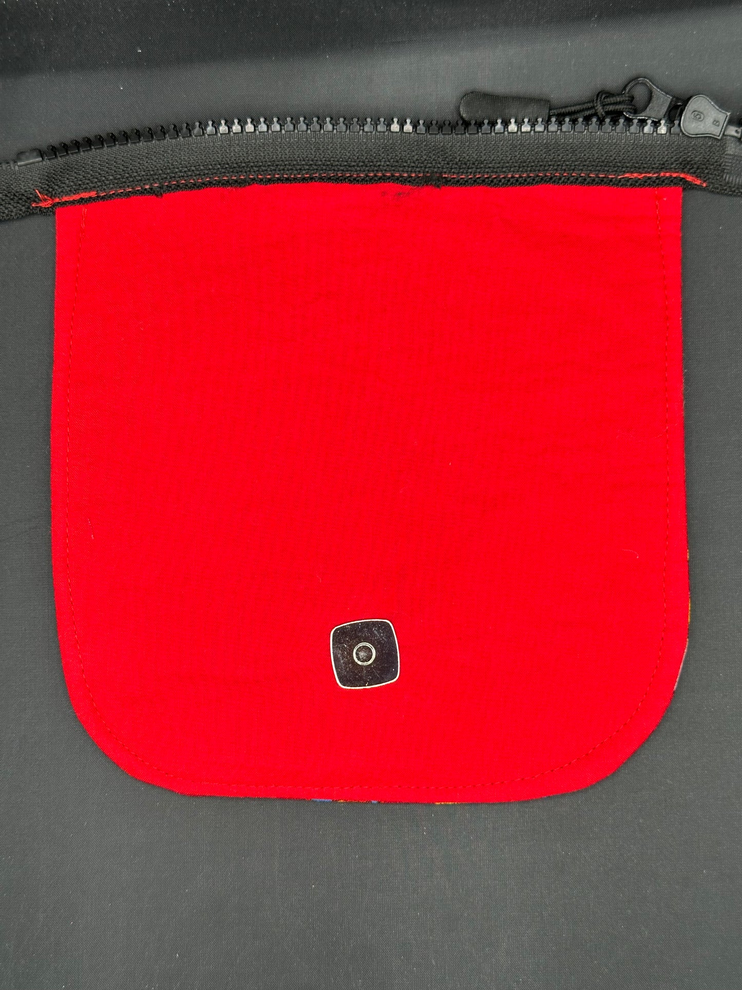 Woman Super heroes on red 7" purse flap