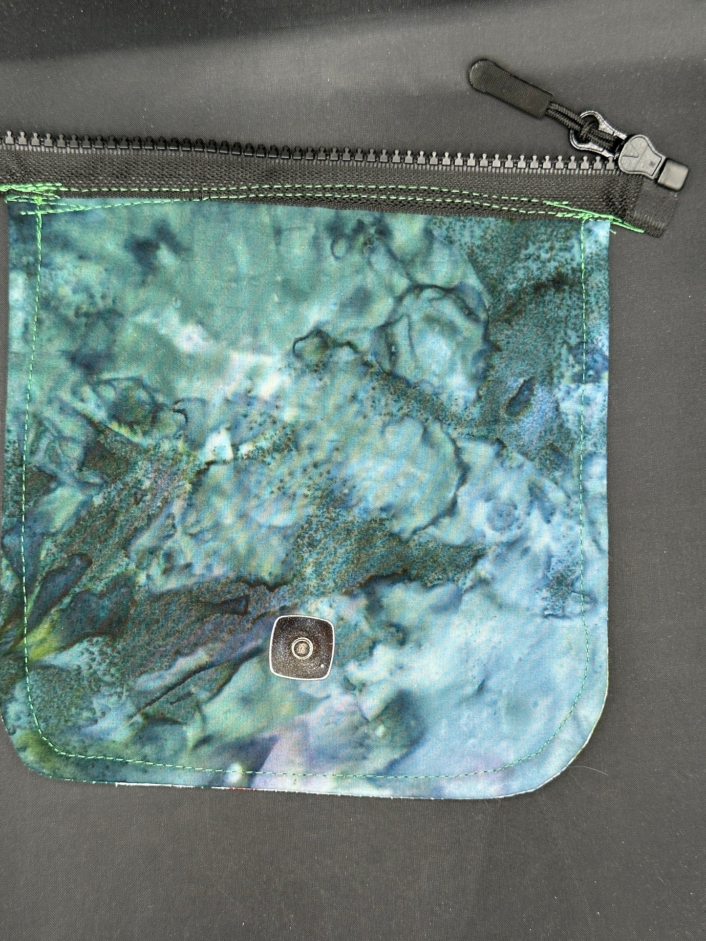 Green Dragons on white background 7" purse flap