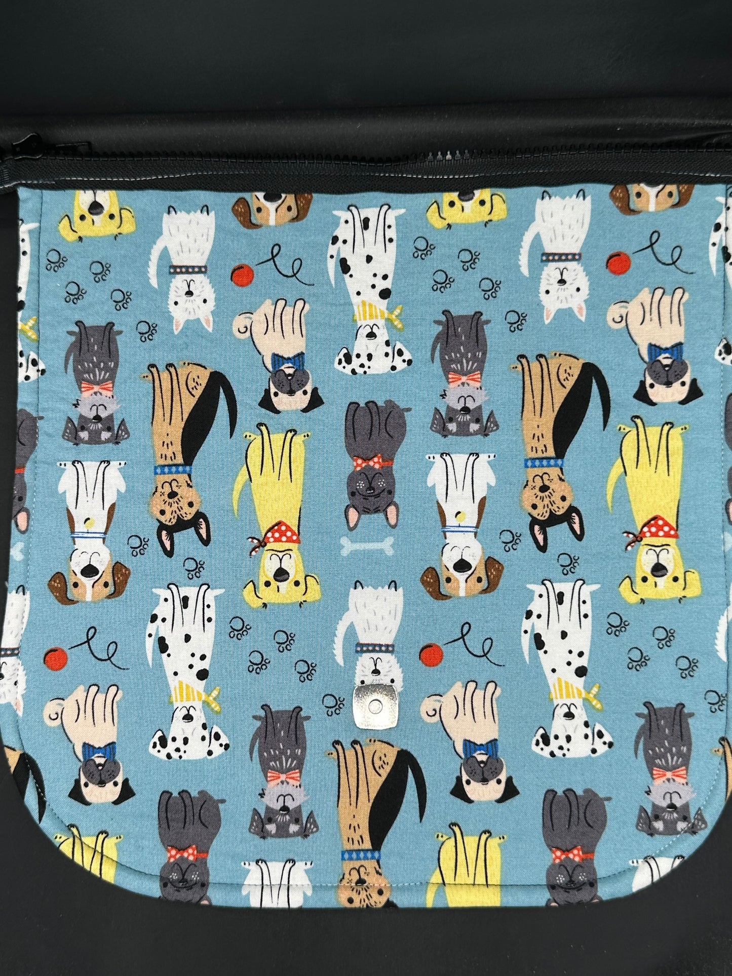 sitting dogs - blue 12" purse flap