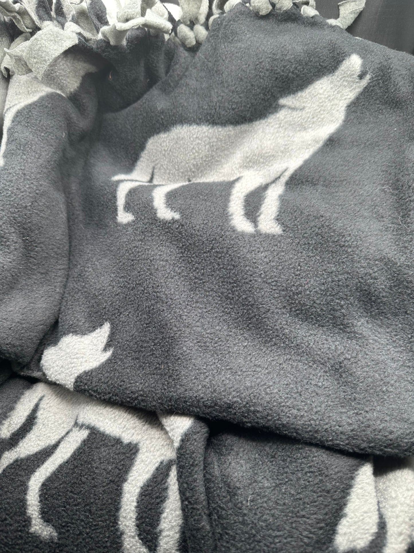 wolf head silhouette fleece blanket