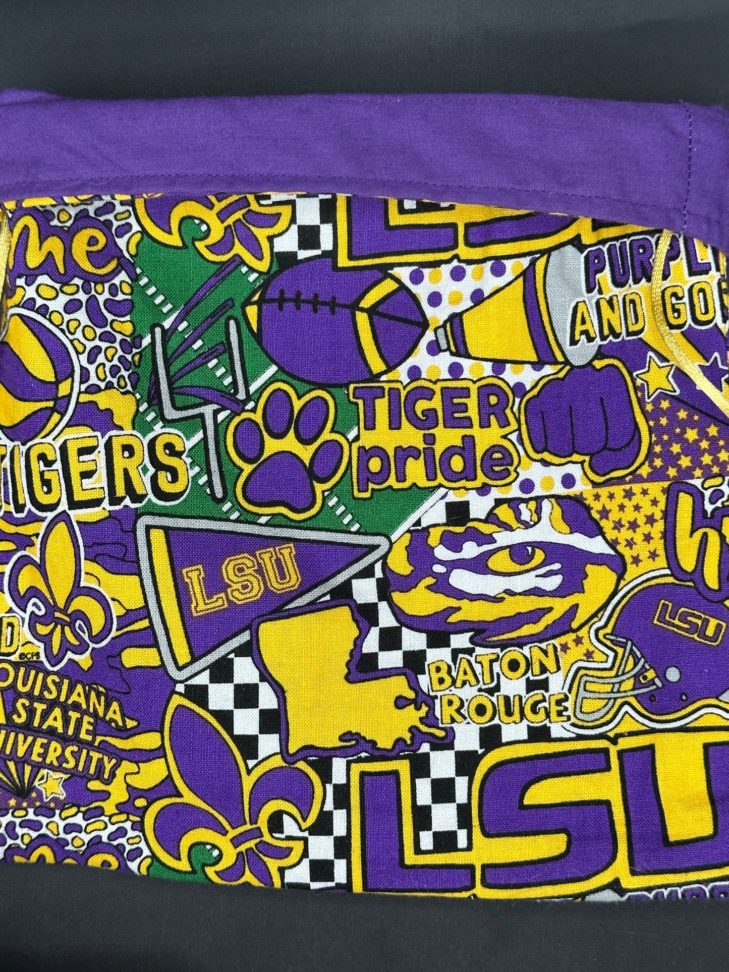 LSU draw string