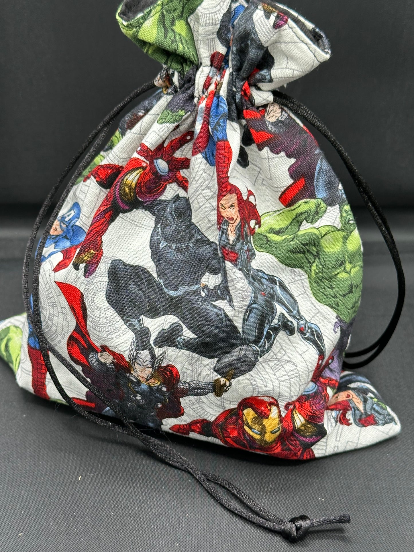 Super heroes figures draw string bag