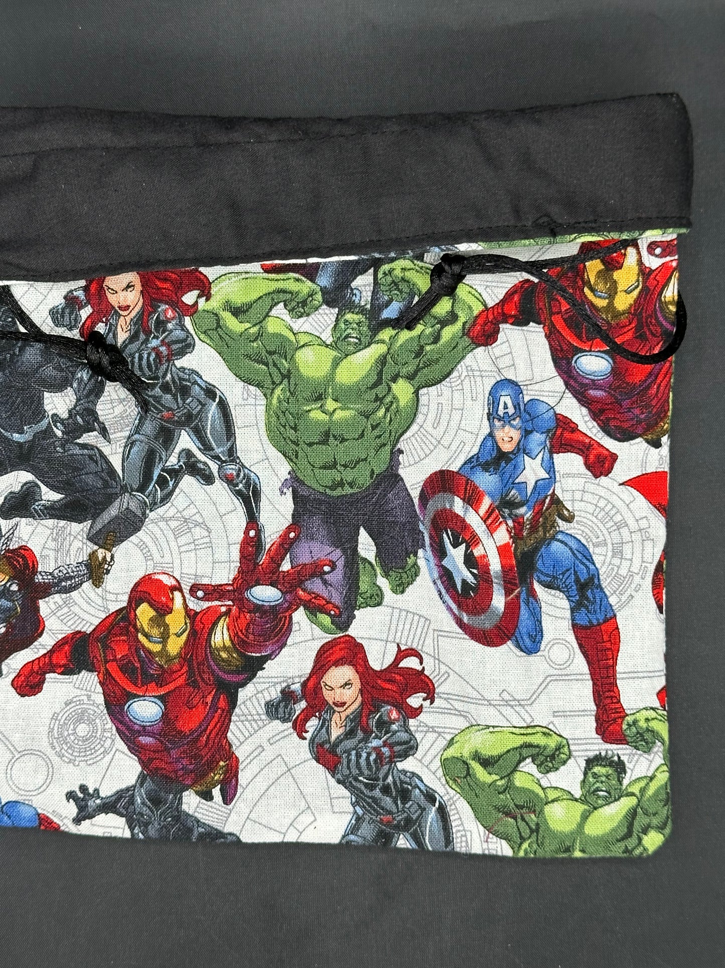 Super heroes figures draw string bag