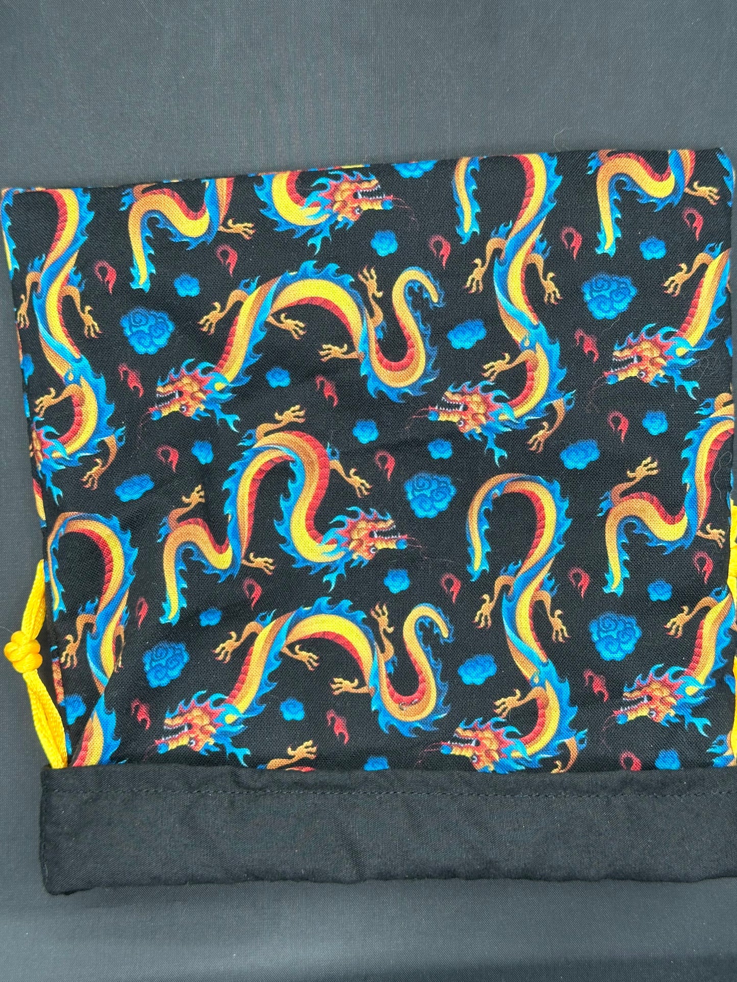 Colorful Chinese dragons draw string bag