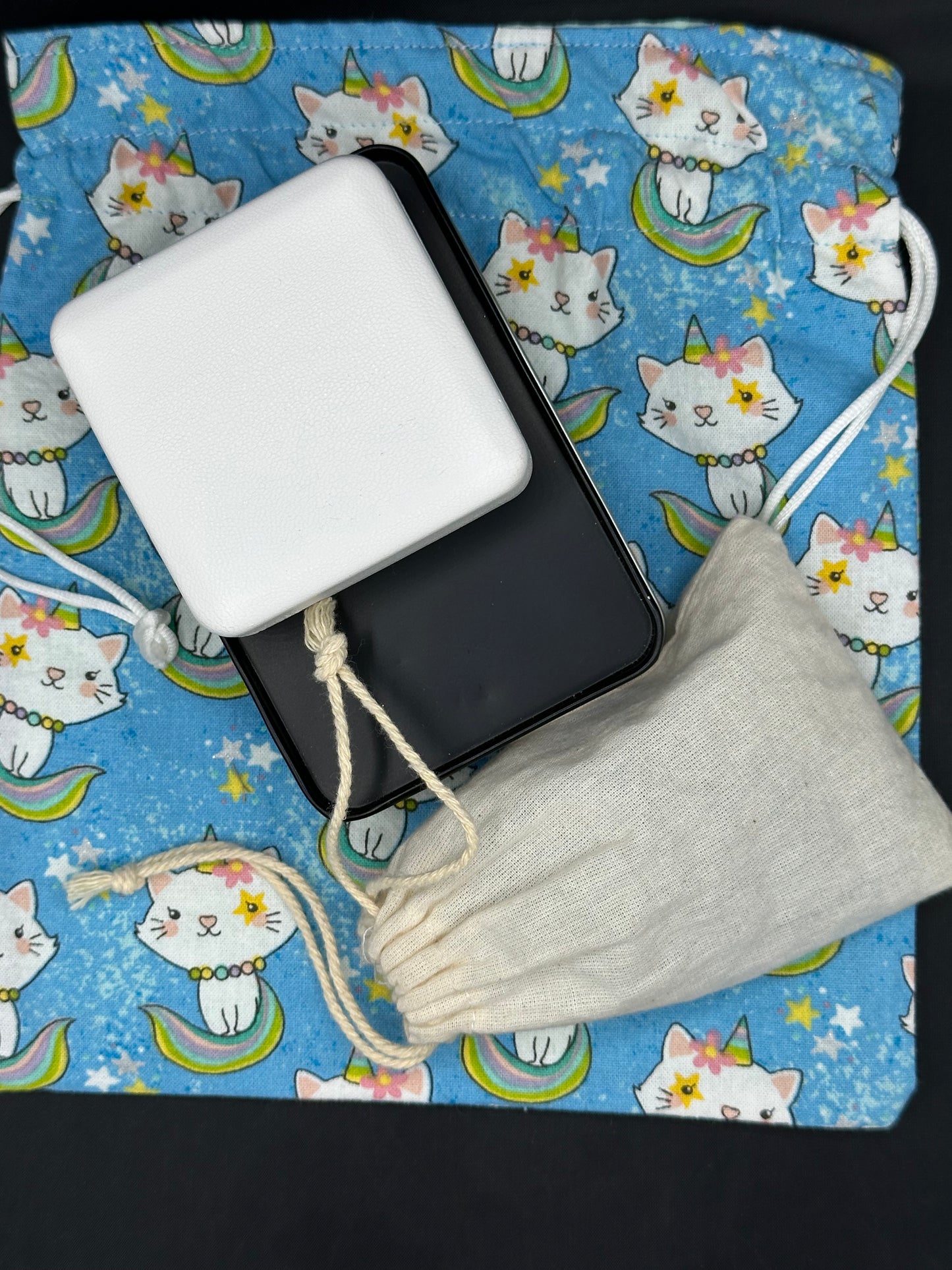 unicorn kitty - green draw string bag