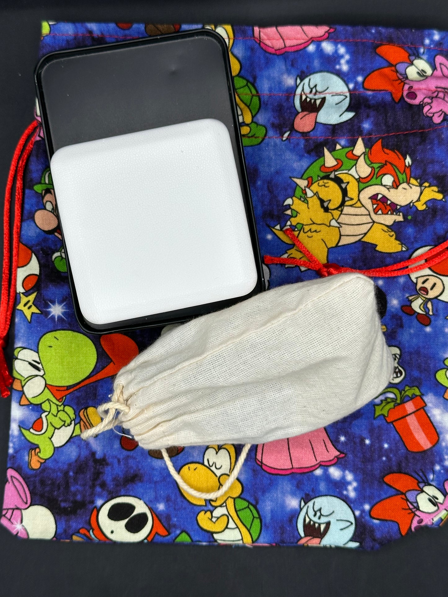 Mario characters on purple background - drawstring