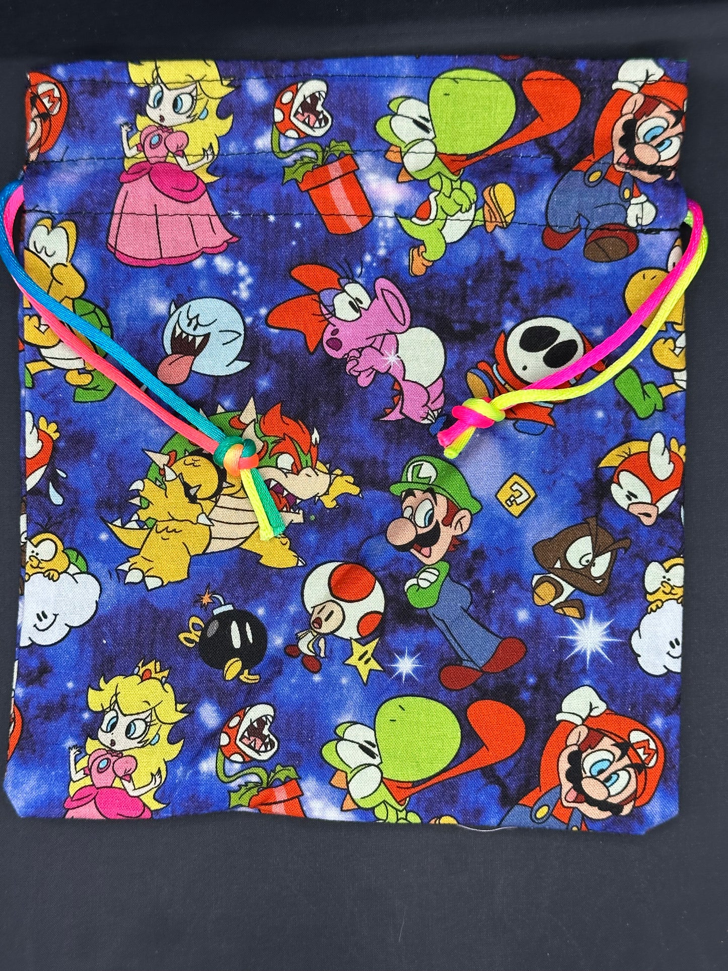Mario characters on purple background - drawstring