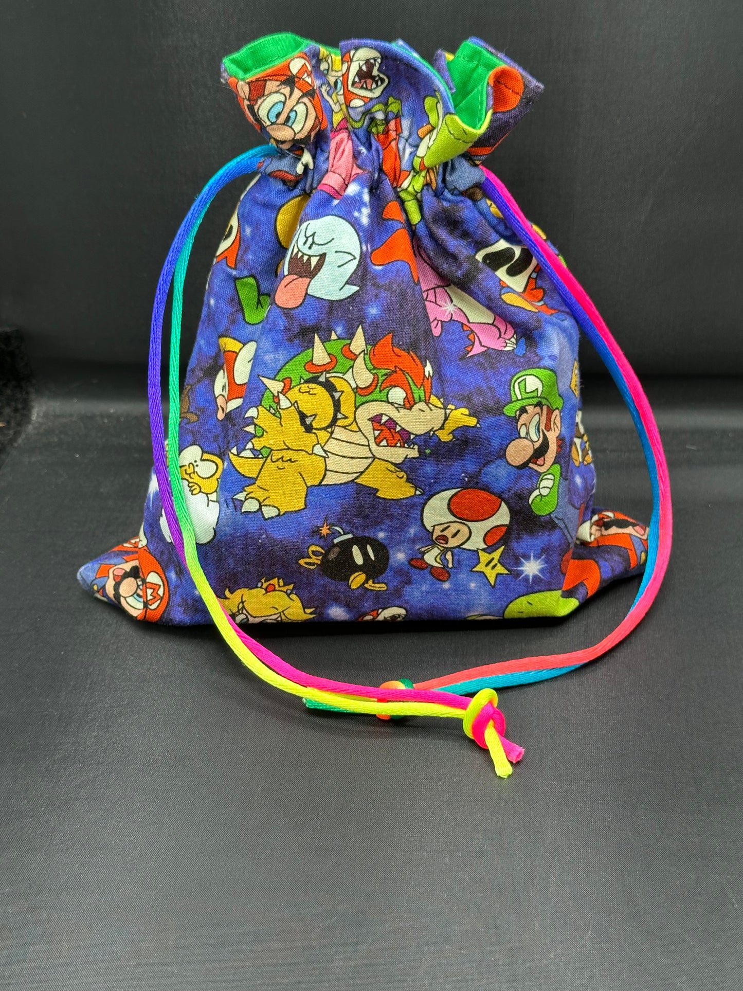 Mario characters on purple background - drawstring