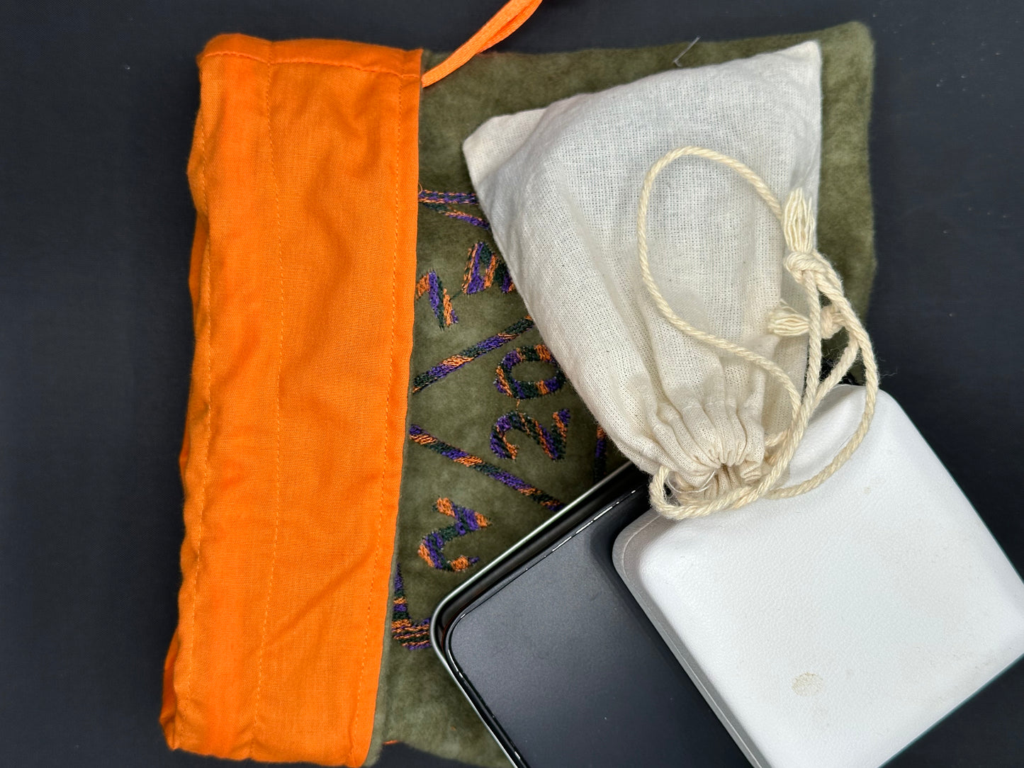 Embroidered D20 dice draw string bag