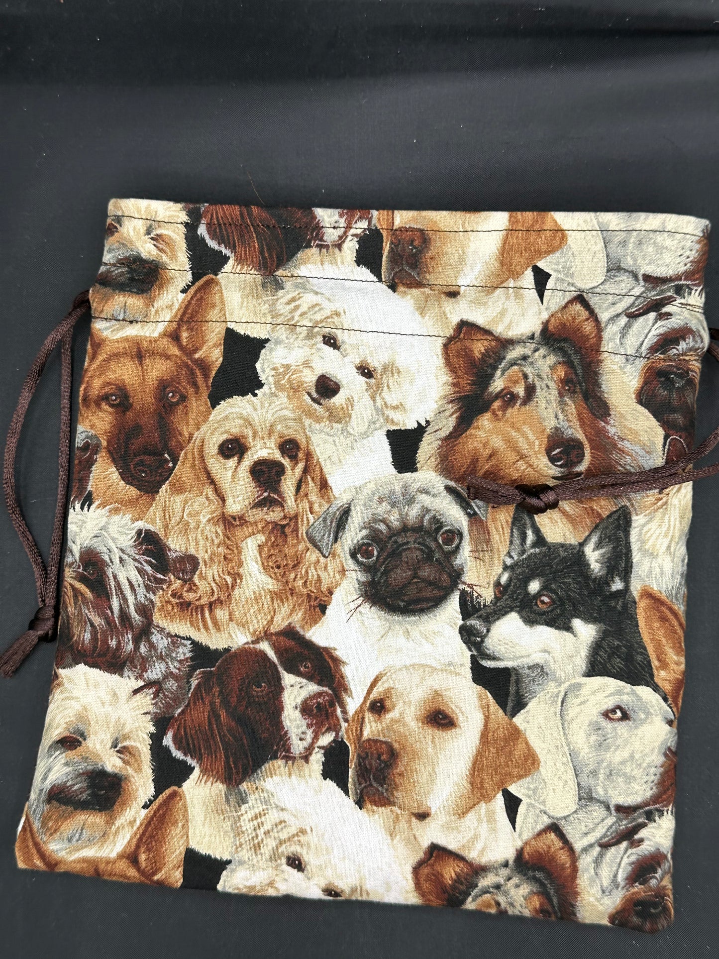 Dogs Draw String