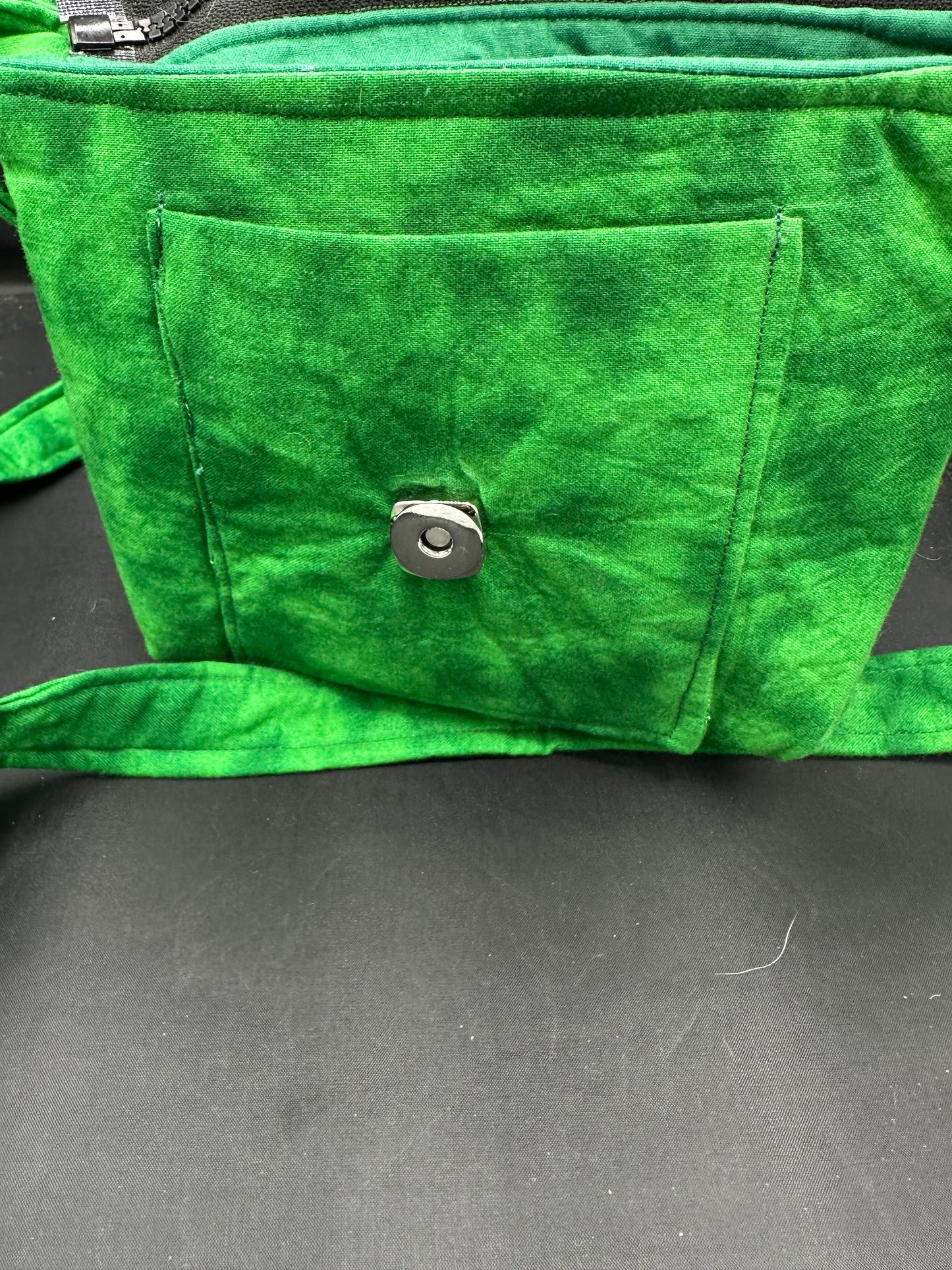 Green 7" purse