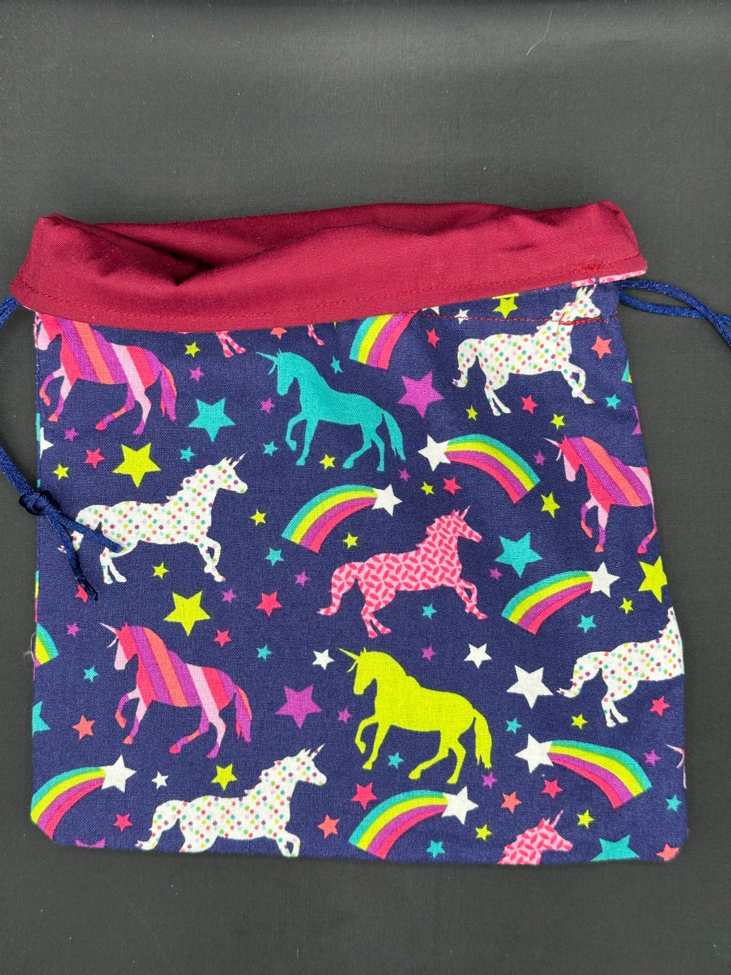 unicorns - multi colors draw string