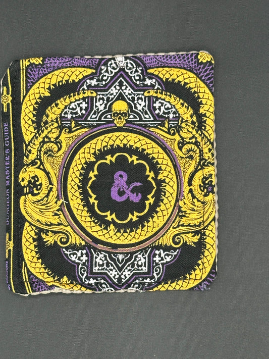 D&D purple "&"